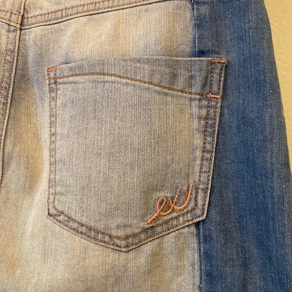 Express Dark & Light Color Contrast Denim Mini Skirt - Picture 5 of 11